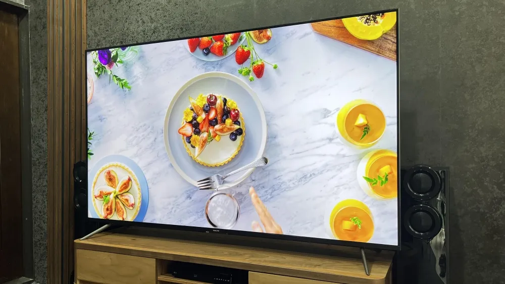 نمای کلی تلویزیون شیائومی MAX